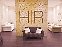 Henderson Russell logo